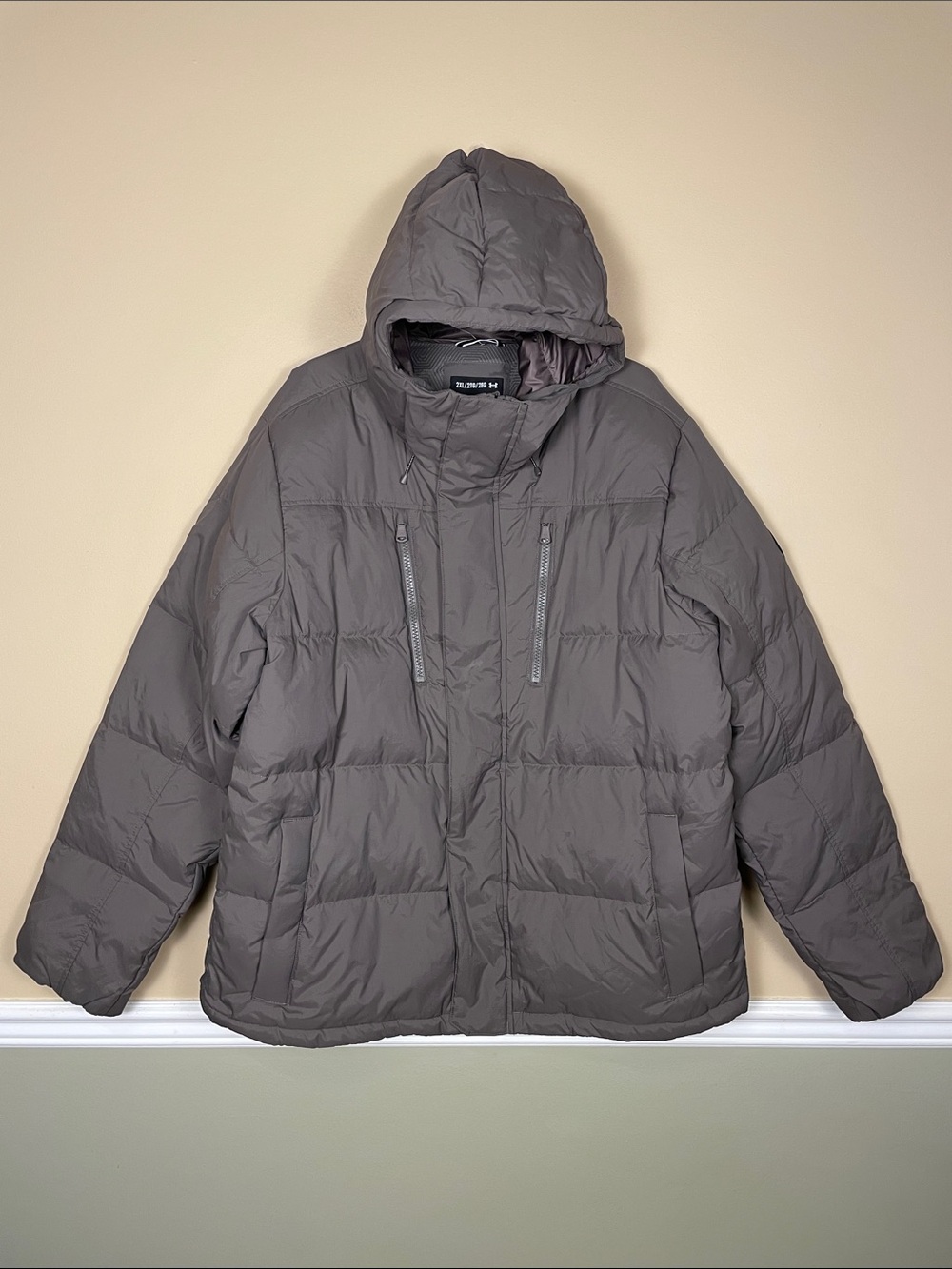 Under Armour Men's ColdGear Infrared Duck Down Filled Gray Puffer Winter Jacket